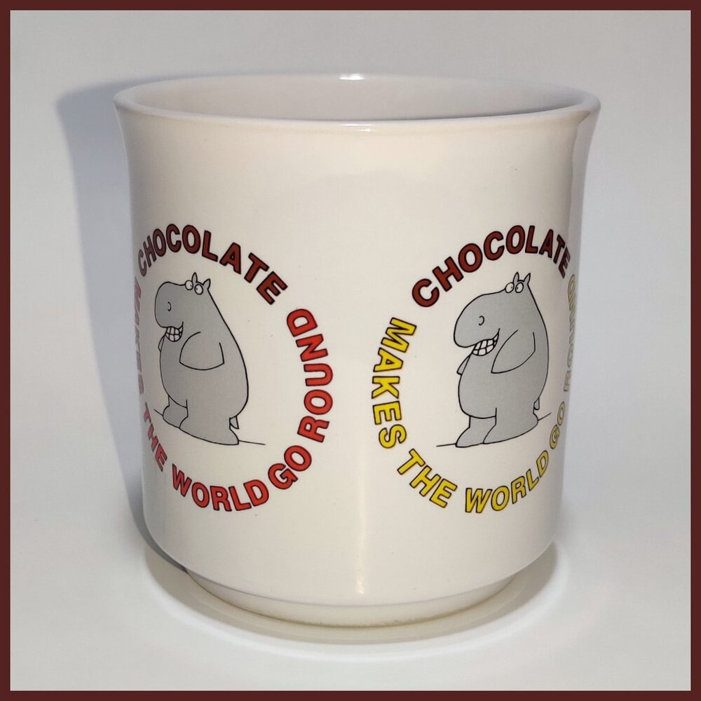 Vintage 1980s Sandra Boynton 'CHOCOLATE MAKES THE WORLD GO ROUND' Hippo Mug - Picture 4 of 6